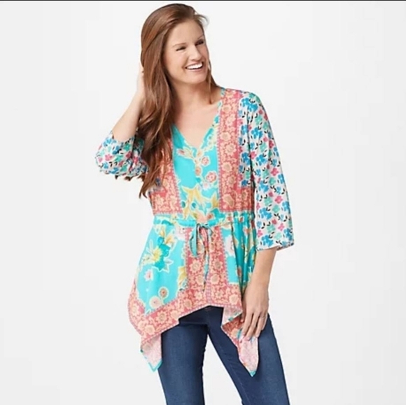 Tolani Other - New TOLANI Vittoria Aqua Floral 3/4 Sleeve Boho Tie Waist Hankerchief Hem Blouse